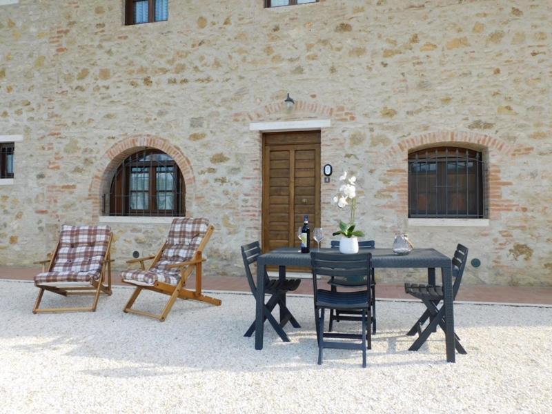 סן ג'ימיניאנו Casa Vacanze Senesi מראה חיצוני תמונה